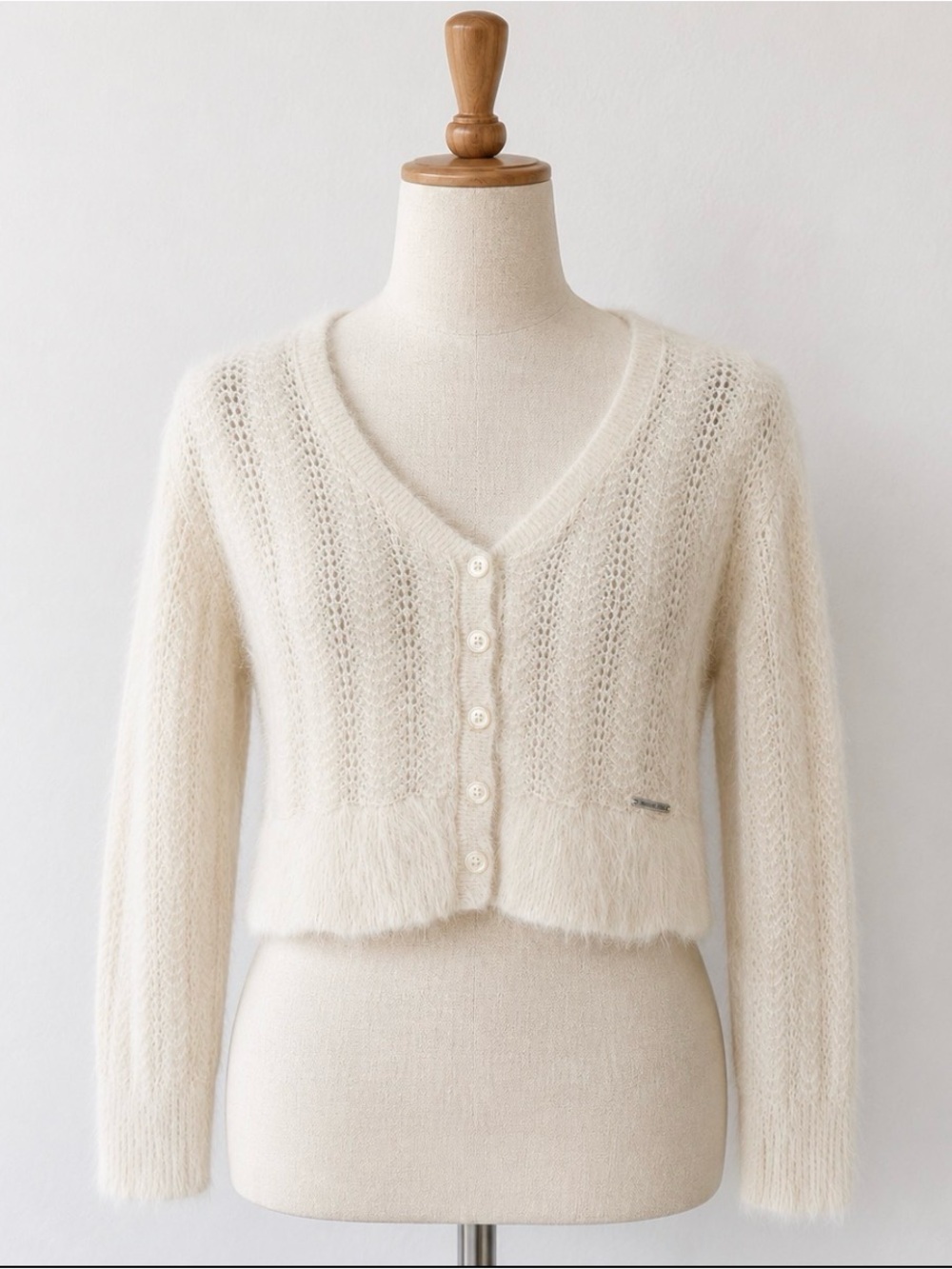 Abercrombie & Fitch Cream Fuzzy V-Neck Button Cardigan